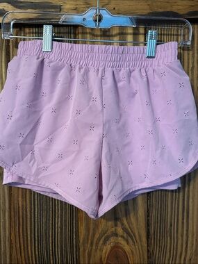 Girls Yogalicious Pink/Purple shirts Girls Size L (12)